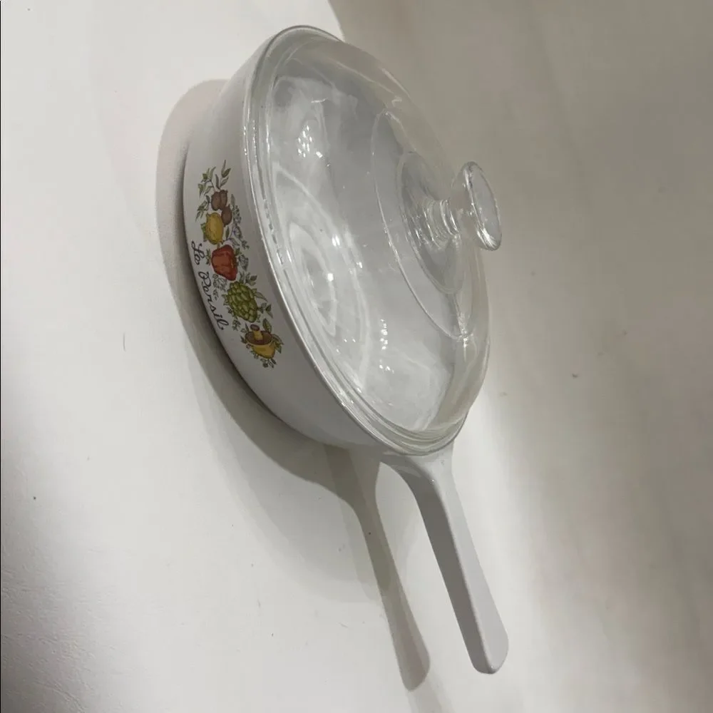 Corning Ware Le Persil 6 1/2 Inch Pan Lid Range Oven Micro P-83-8 Corning NY USA
